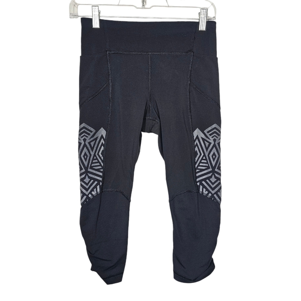Lululemon Stash It Crop